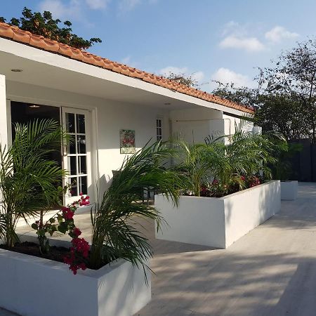 4-Pers Accomodatie Julianadorp, Curacao Willemstad Exterior foto
